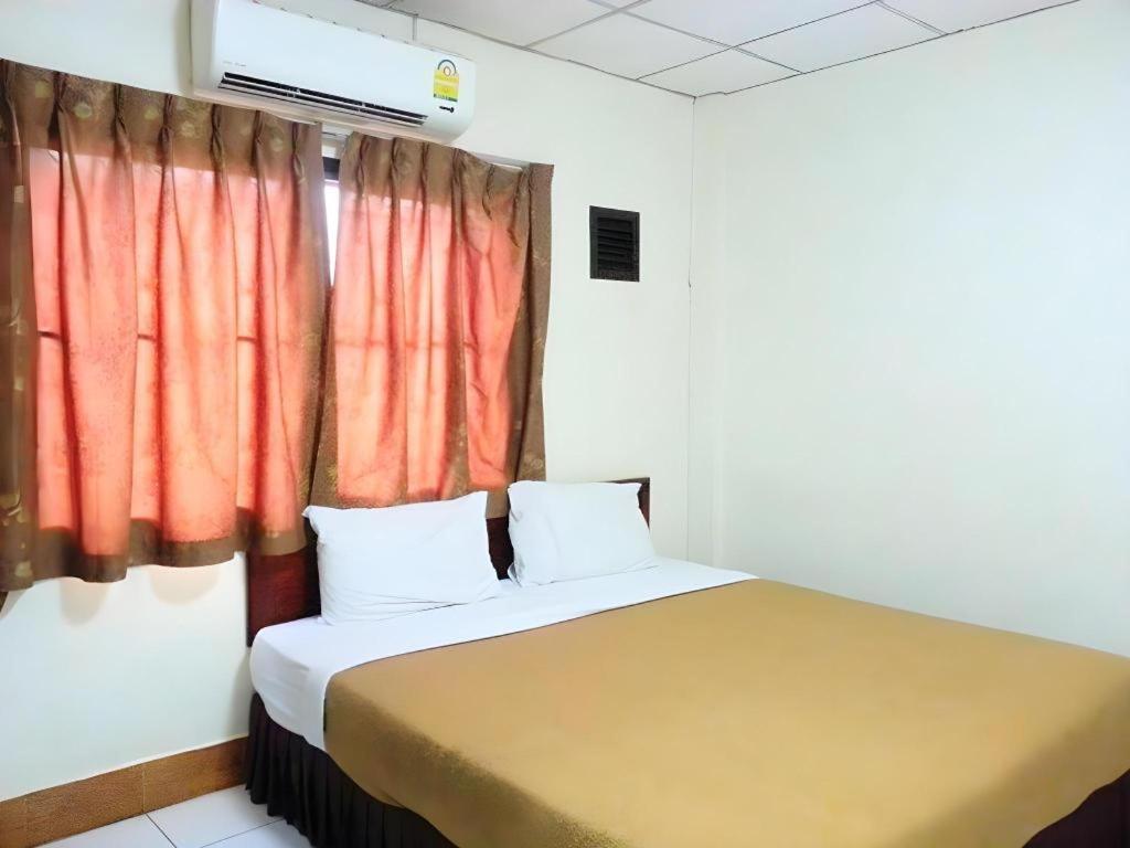 Souvanna 2 Hotel Wientian Zewnętrze zdjęcie